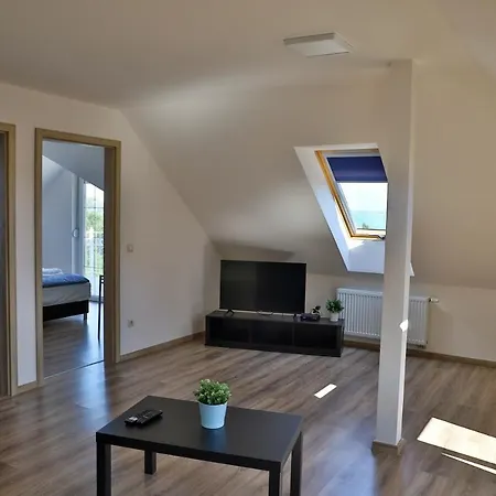 Joy Apartman Апартаменты Балатональмади